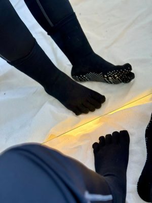 جوراب پیلاتس یوگامدل ساقدار انگشتی بسته کف استپ دار