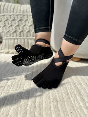 جوراب پیلاتس/یوگا مدل انگشتی بسته بندضربدری